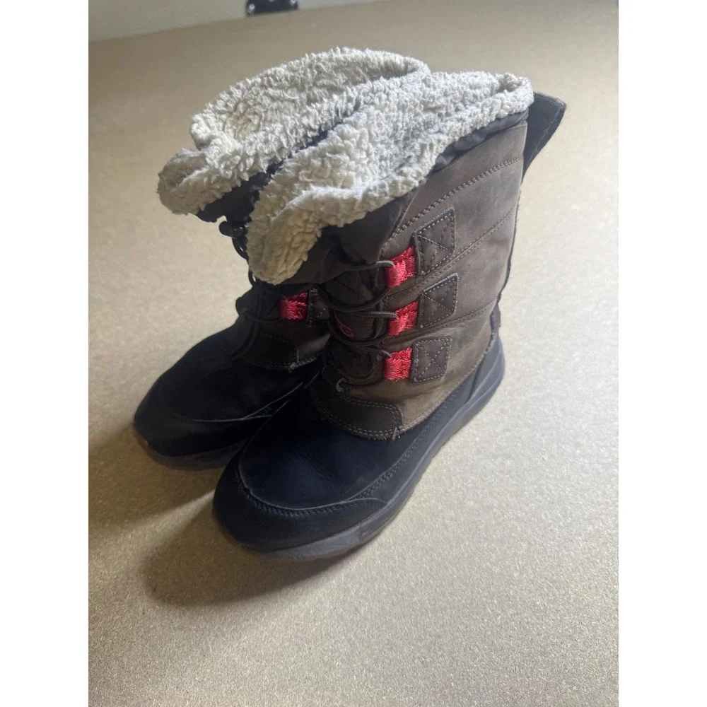 UGG Kids Adirondack III Winter‎ Snow Boots Brown Black Red 1130356K Size 1